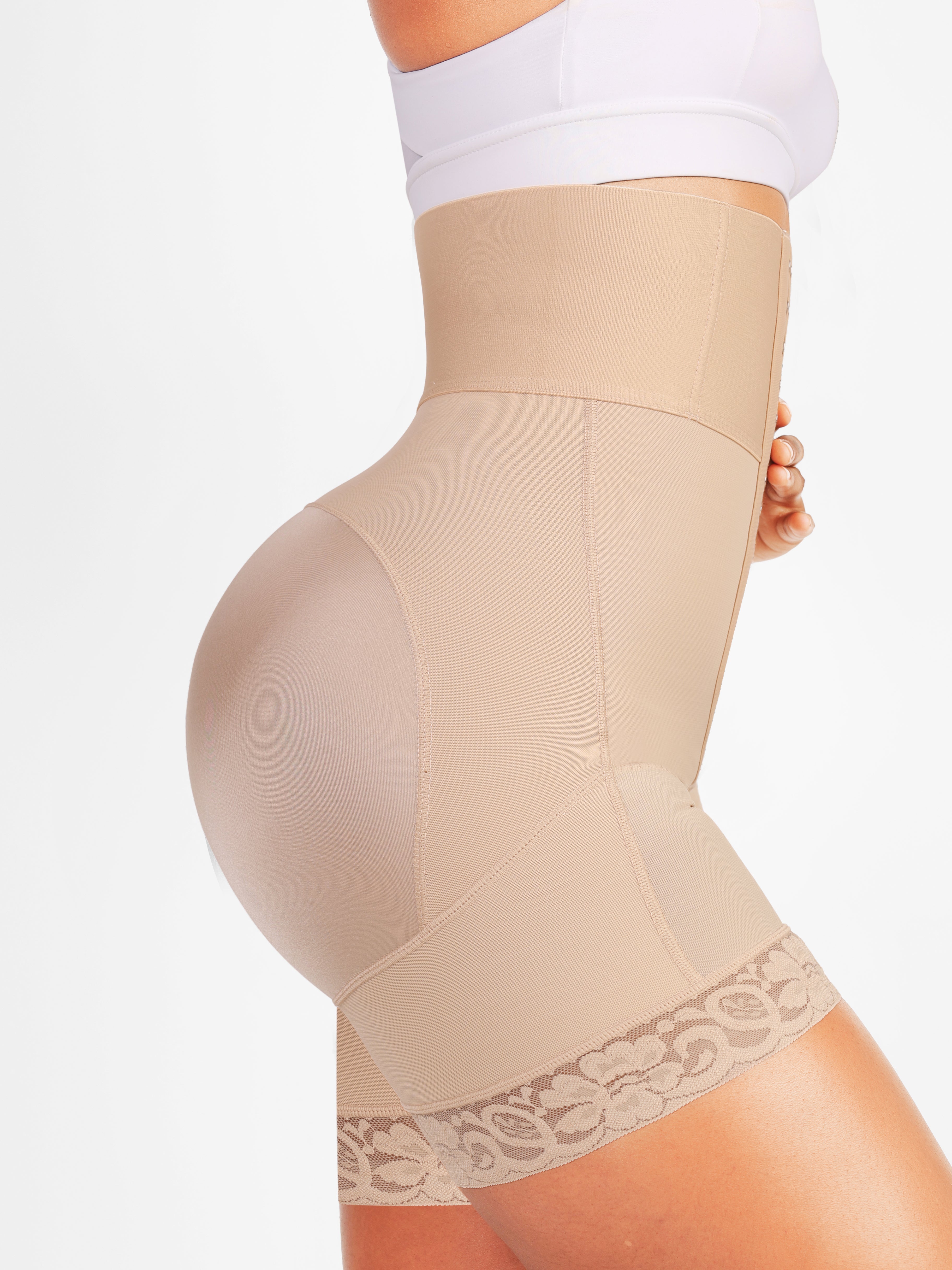 Valentina 2.0 - High-Waisted Body Shaper Featuring 3 Hook Rows and Boning