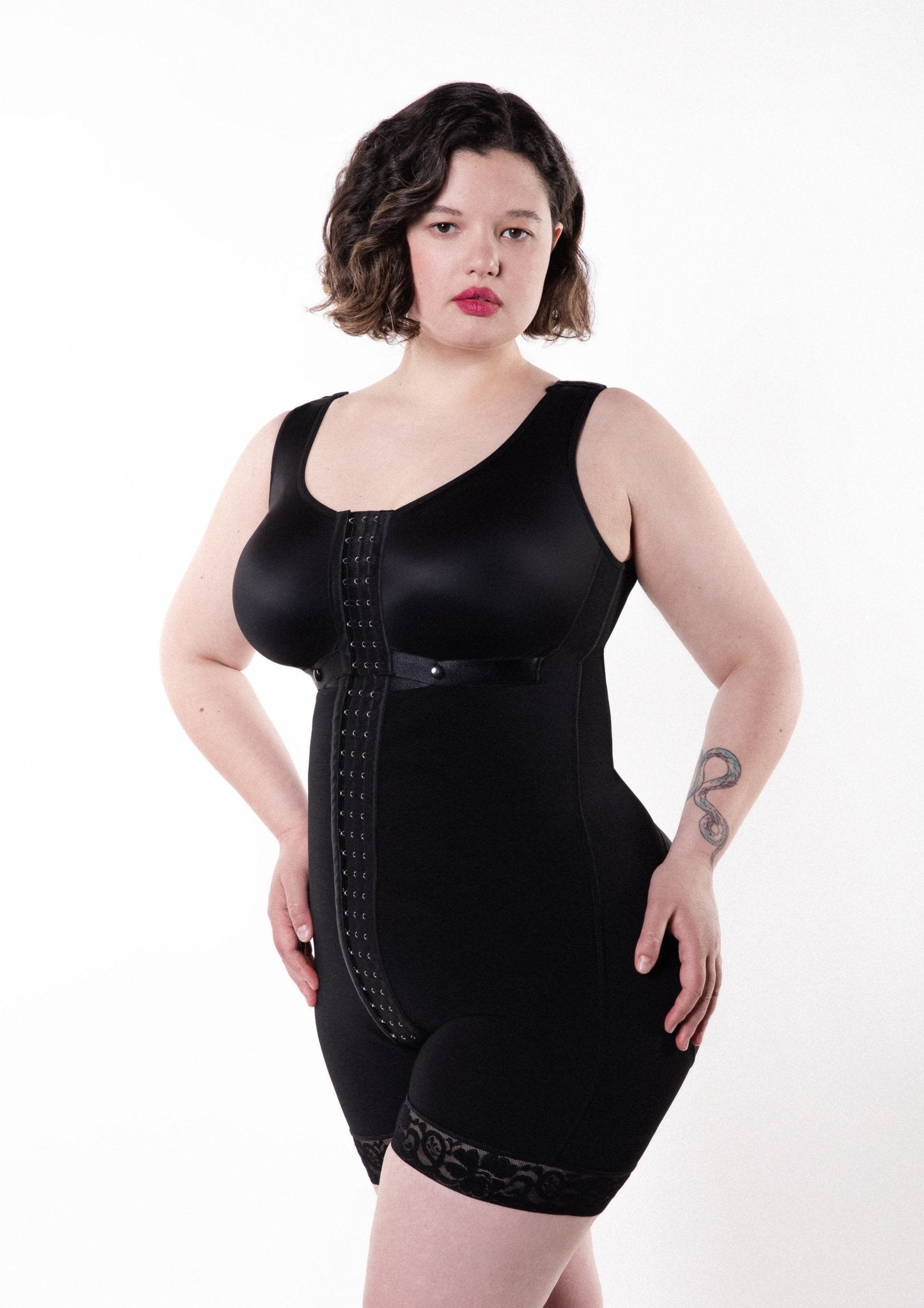 Tess Seamless Long Body Shapewear with Hook Closure