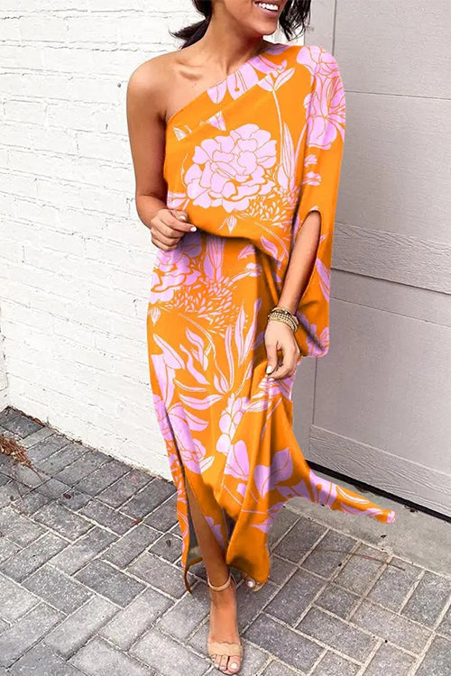 Yfke – Asymmetrical One-Shoulder Dress with Side Slits