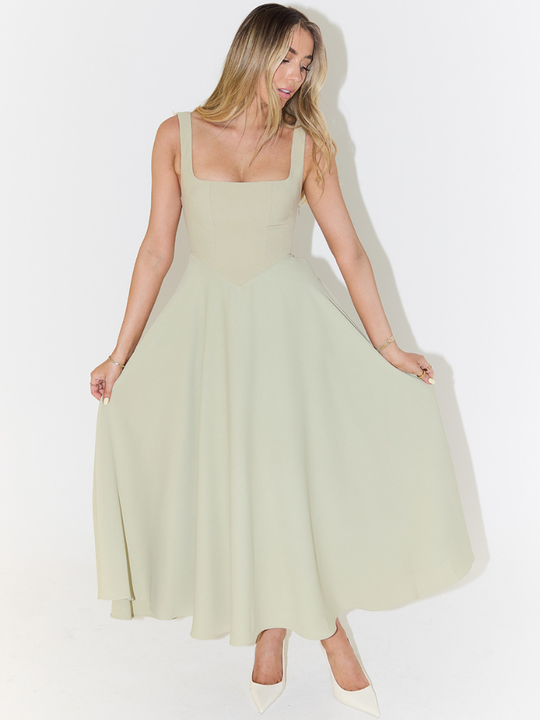 Lieke | Graceful Elegance Dress