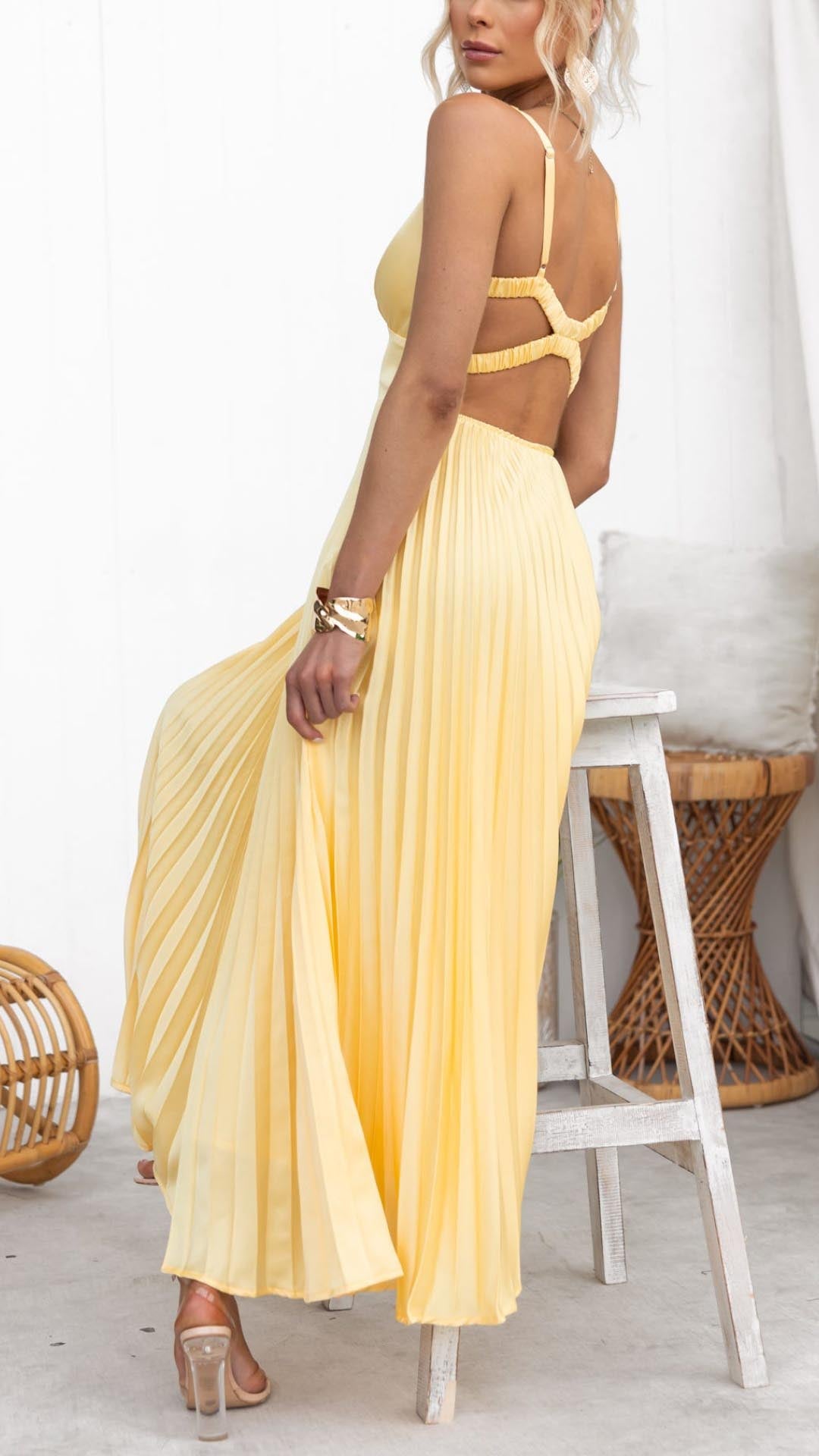 Ingrid – V-Neck Yellow Pleated Maxi Dress