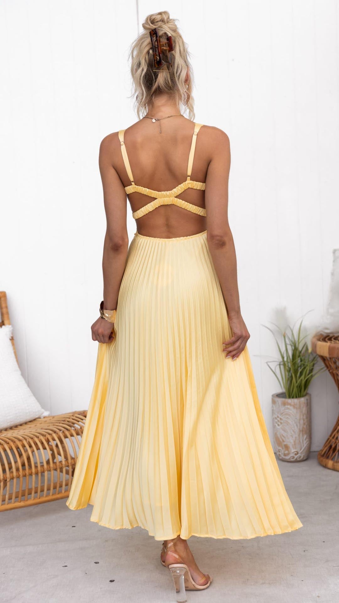 Ingrid – V-Neck Yellow Pleated Maxi Dress