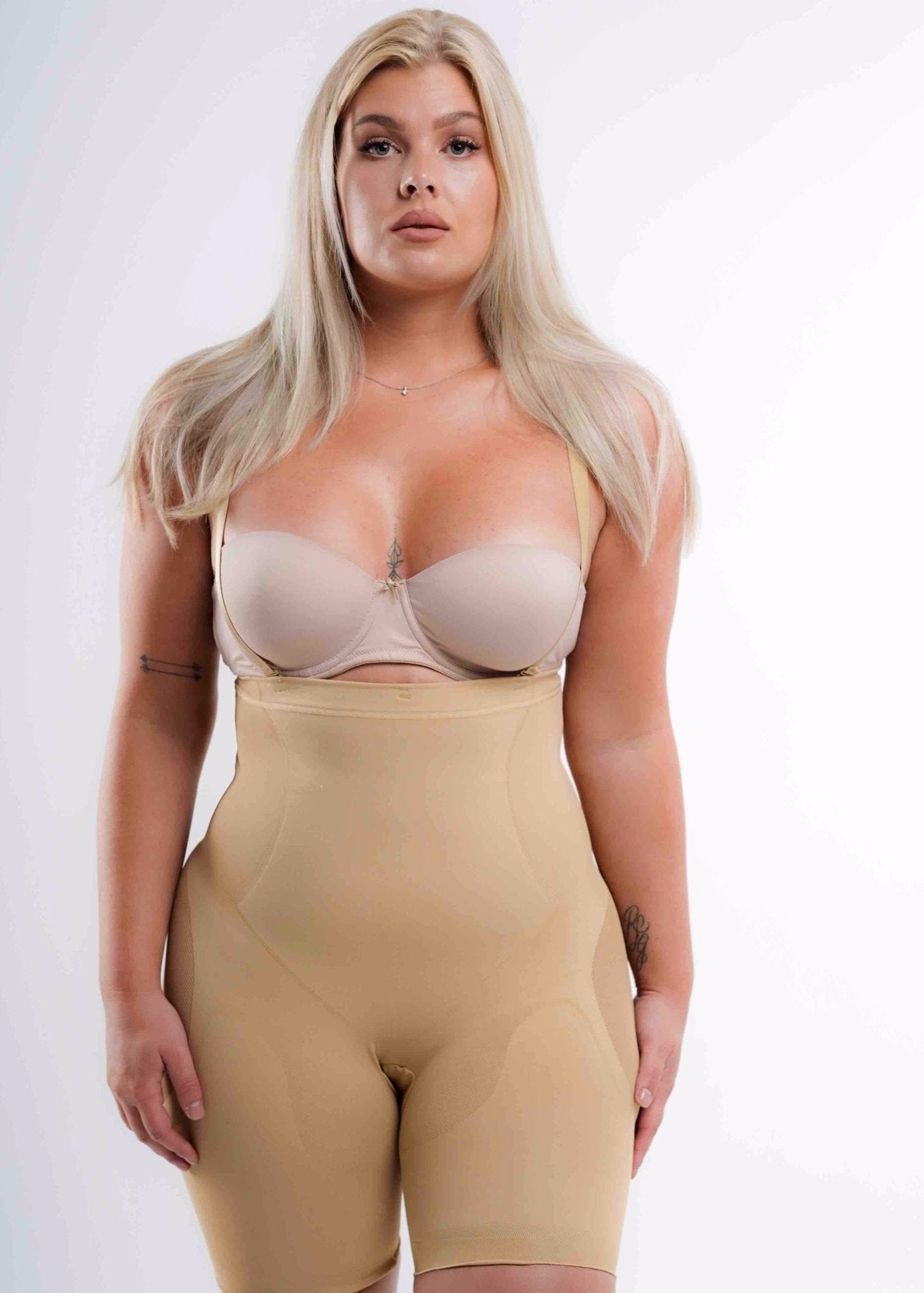 Linda - Adjustable Body Shaper with Detachable Shoulder Straps