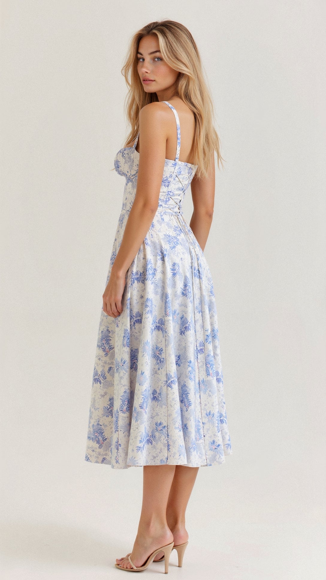 Mila | Flattering Waistline Dress