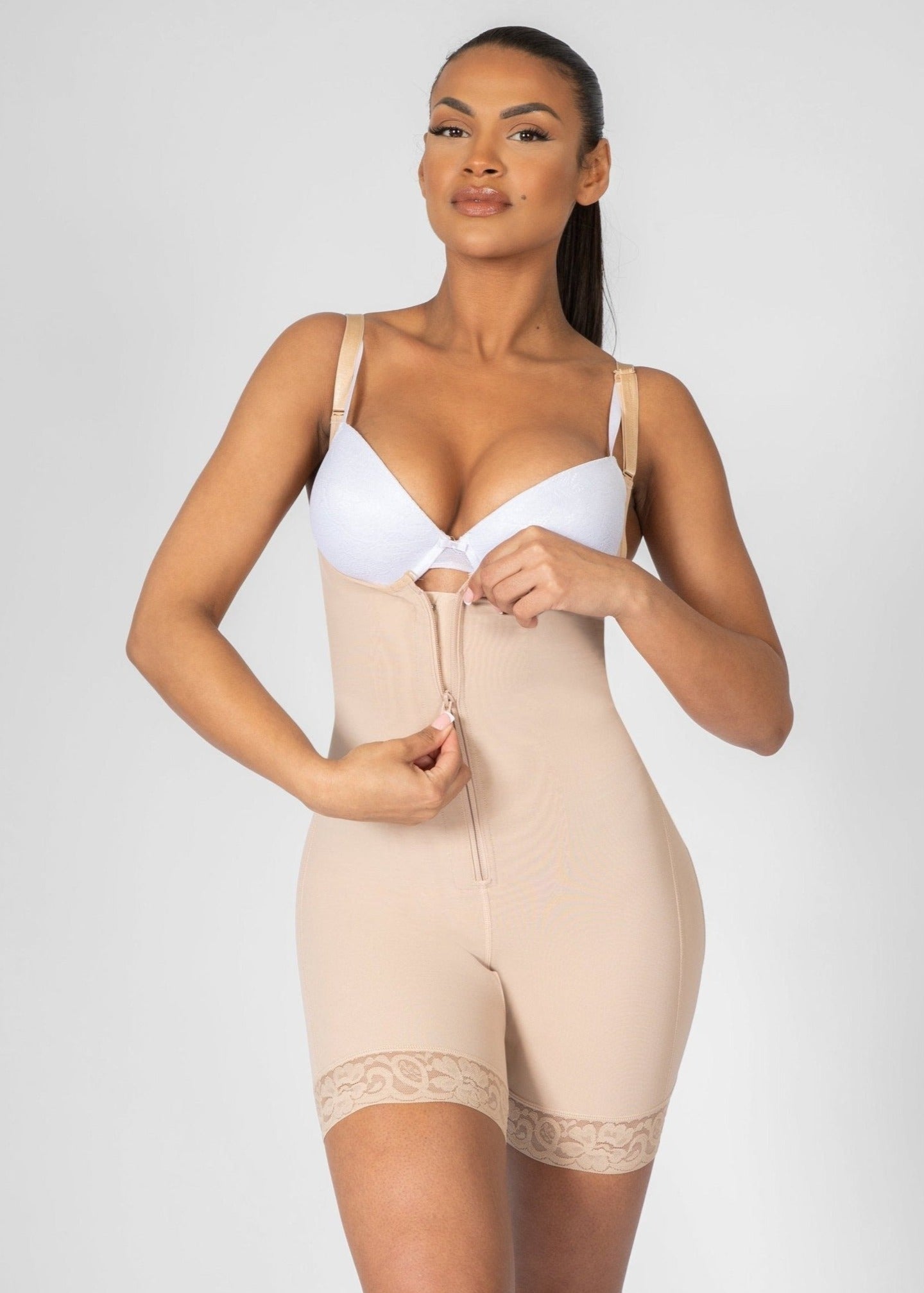 Rebecca - Adjustable Body Shaper with Detachable Shoulder Straps